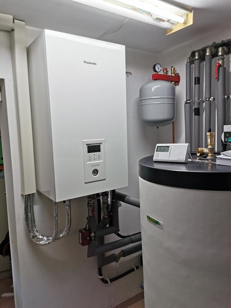 Instalacja wewnętrzna pompy ciepła